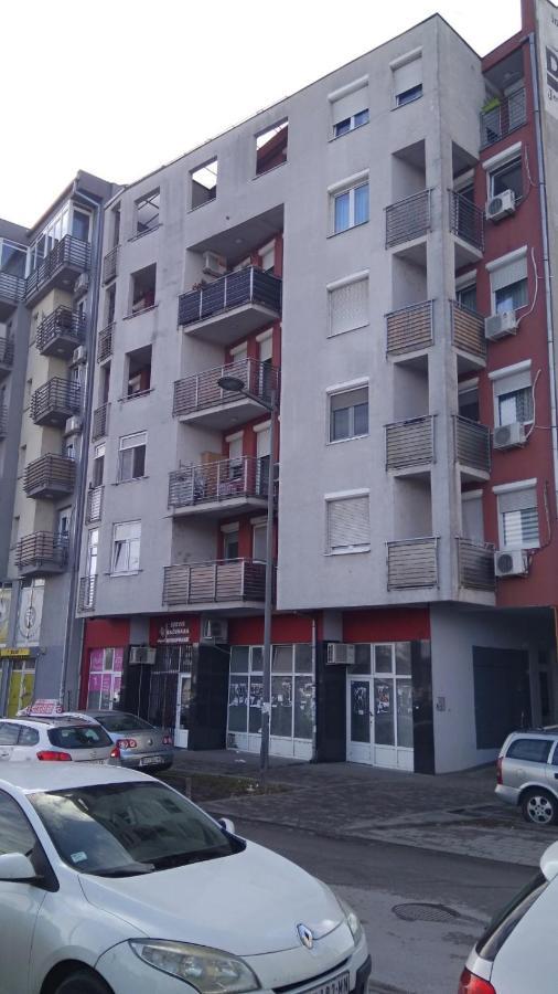 Jovana'S Apartment Novi Sad Exterior photo